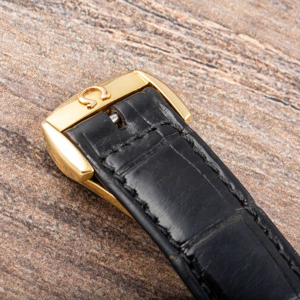 Omega speedmaster buckle clearance